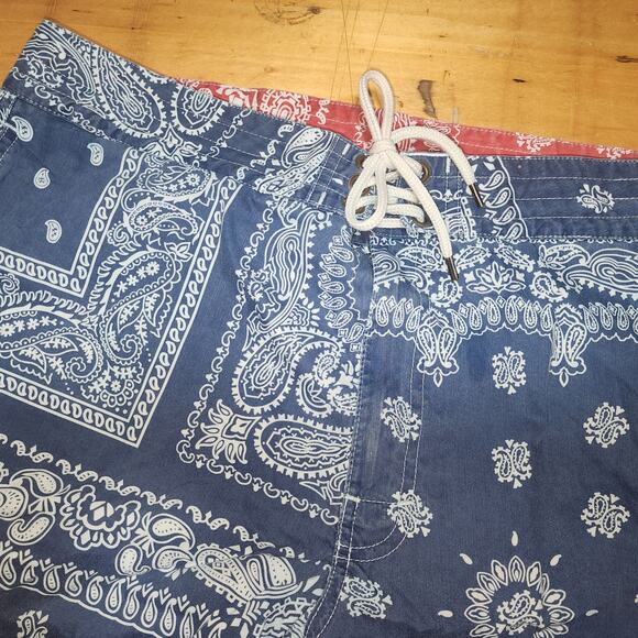 RALPH LAUREN Polo sz 36 Board Shorts Blue Bandana Print Drawstring Lined - Picture 2 of 7